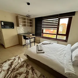  Apart Otel Brown