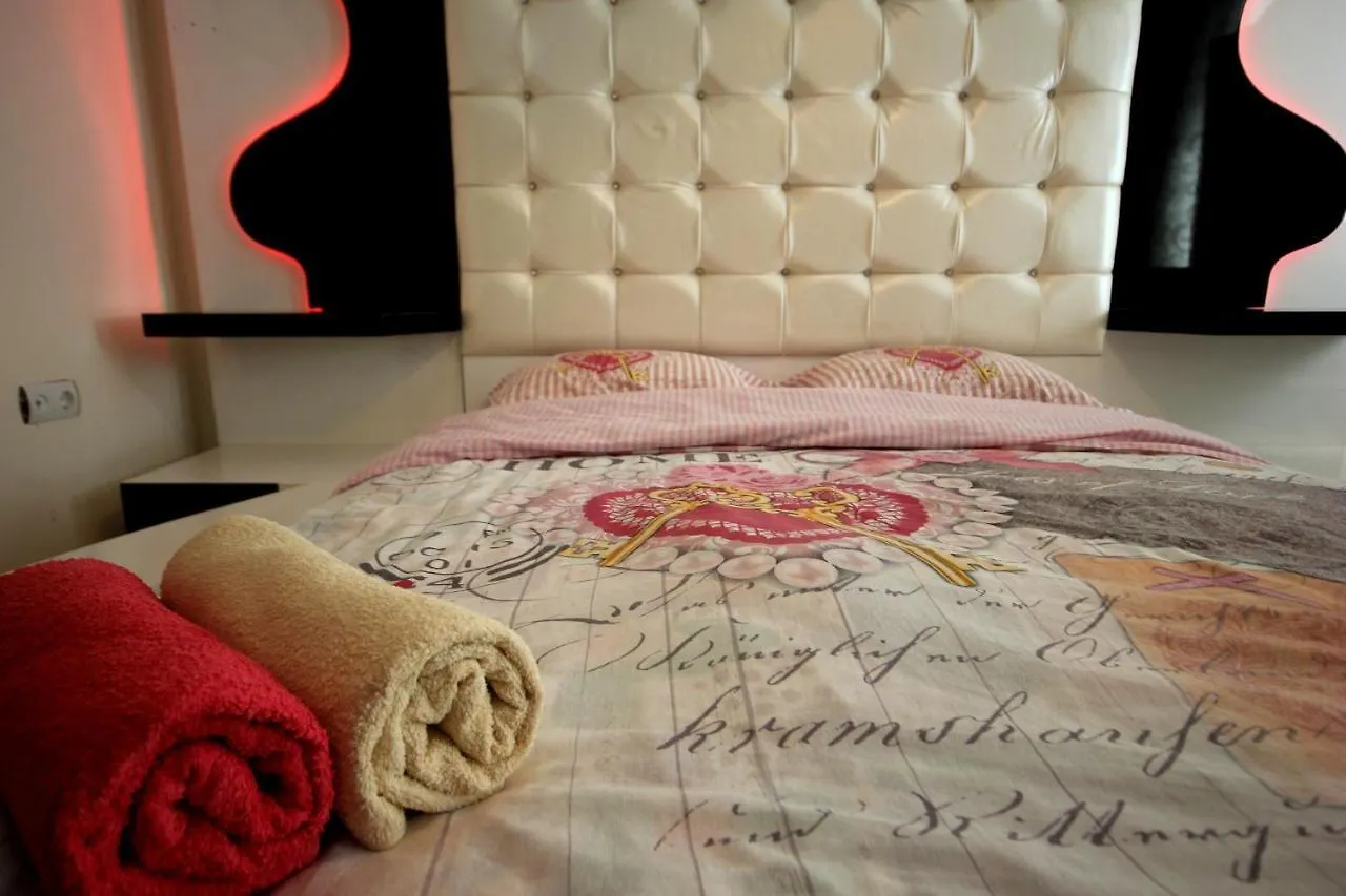 Stone House Aparthotel Ankara 0*,